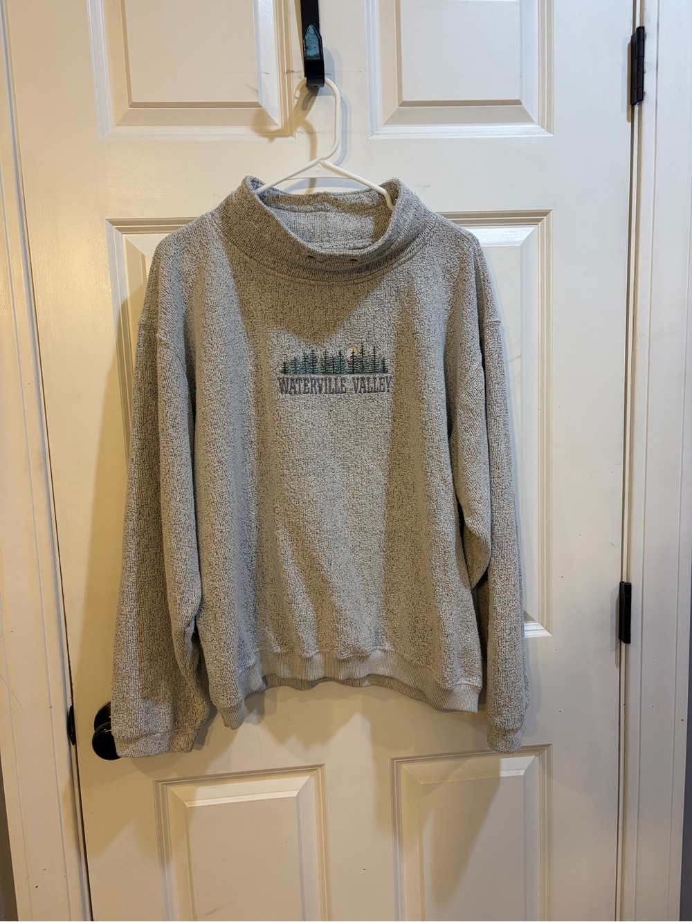 Waterville Valley Cozy Pullover - Light Gray with Green Logo